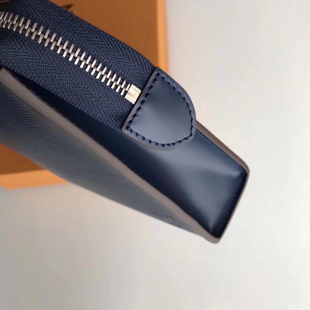 Louis Vuitton epi leather toiletry pouch 26 M41367 navy blue