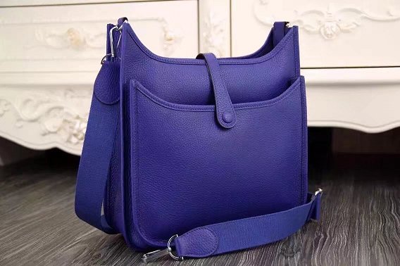 Hermes original togo leather mini evelyne tpm 17 shoulder bag E17 electric blue