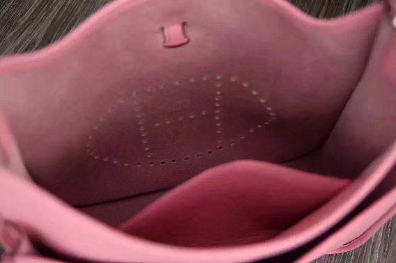 Hermes original togo leather evelyne pm shoulder bag E28 pink