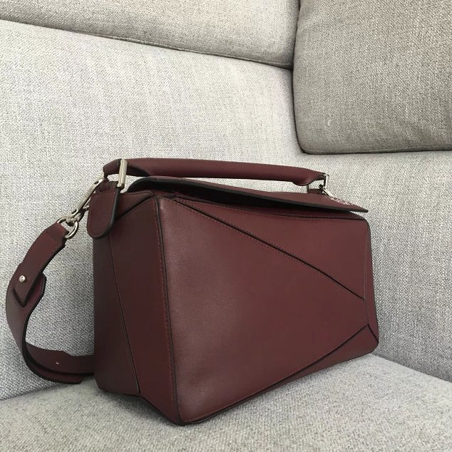 Loewe original calfskin puzzle bag 20155 burgundy