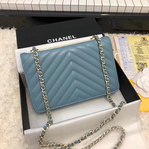 CC original lambskin woc chain bag 80982 lake blue