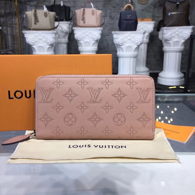 Louis vuitton original mahina leather zippy wallet M61868 pink