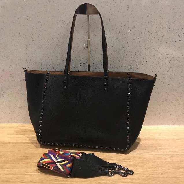 Valentino Garavani Rockstud calfskin shopper bag 0579 black&coffee