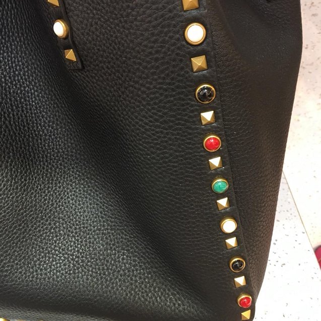 Valentino Garavani Rockstud calfskin shopper bag 0579 black&red