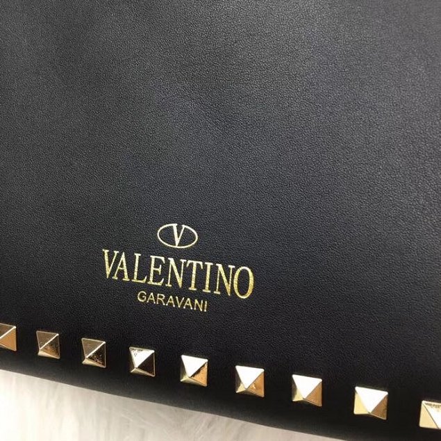 Valentino original calfskin rockstud clutch 0147 black
