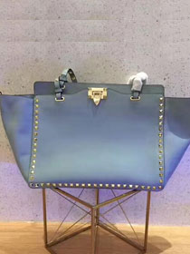 Valentino original smooth calfskin rockstud large tote bag 0970 light blue