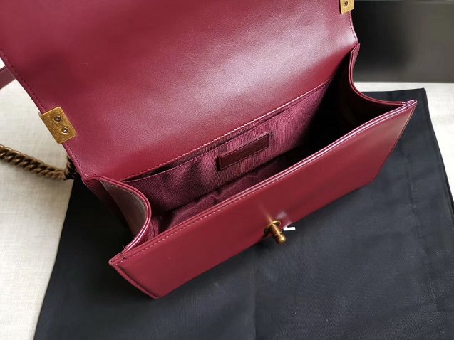 CC original handmade lambskin medium boy handbag HA67086 bordeaux