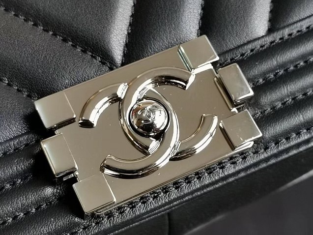 CC original handmade lambskin medium boy handbag HA67086 -2 black(shiny metal)