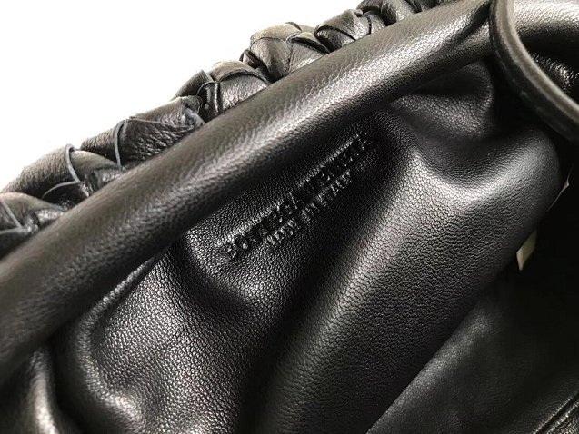 2019 BV original intrecciato lambskin small 20 pouch 585852 black