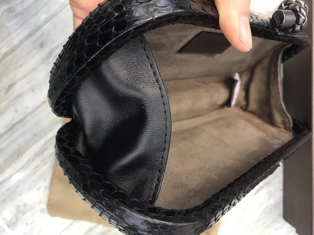 BV original python leather large stretch knot clutch 202031 black