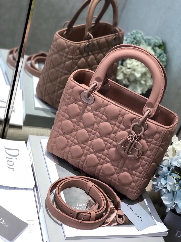 2019 Dior original lambskin medium lady dior ultra-matte bag M0565 nude