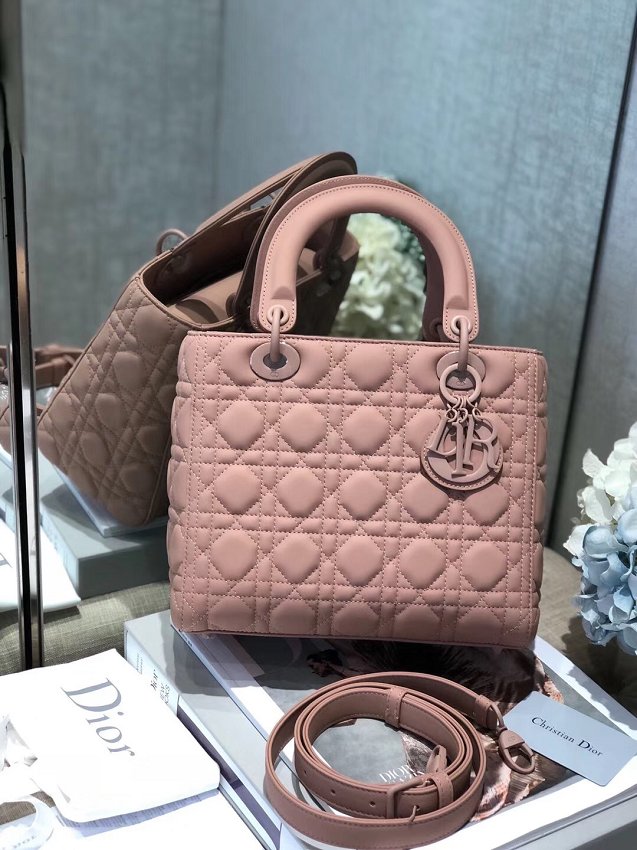 2019 Dior original lambskin medium lady dior ultra-matte bag M0565 nude