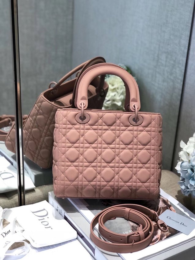 2019 Dior original lambskin medium lady dior ultra-matte bag M0565 nude