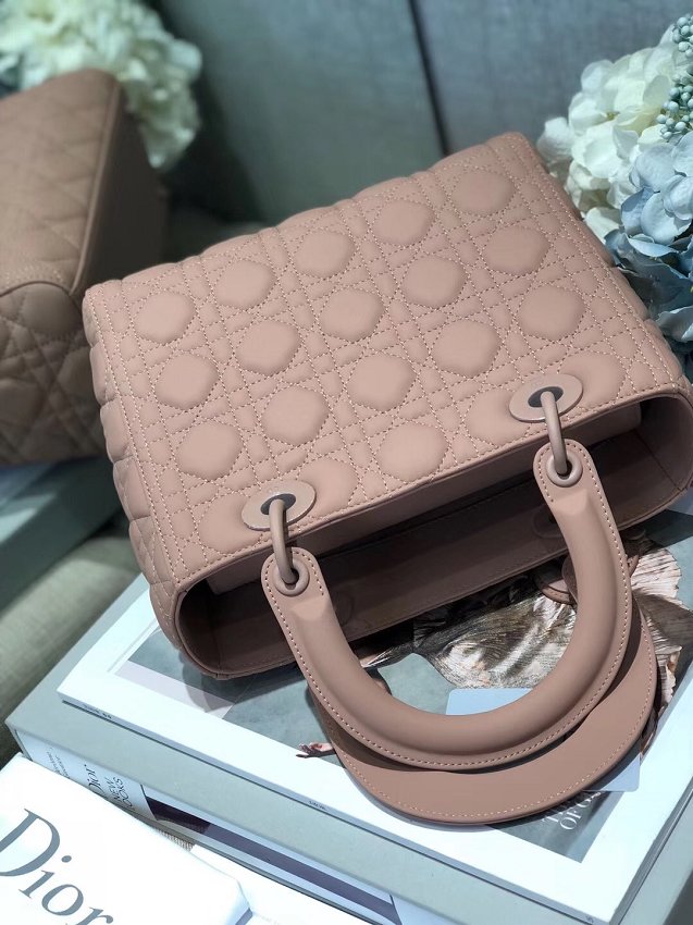 2019 Dior original lambskin medium lady dior ultra-matte bag M0565 nude