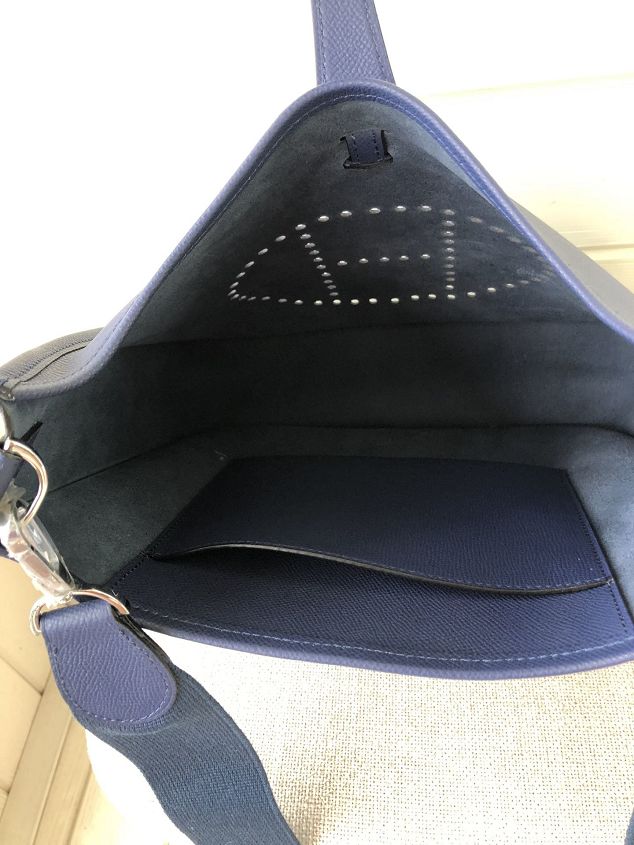 Hermes original epsom leather evelyne pm shoulder bag E28-2 navy blue