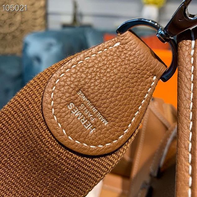 Hermes original togo leather evelyne pm shoulder bag E28 caramel