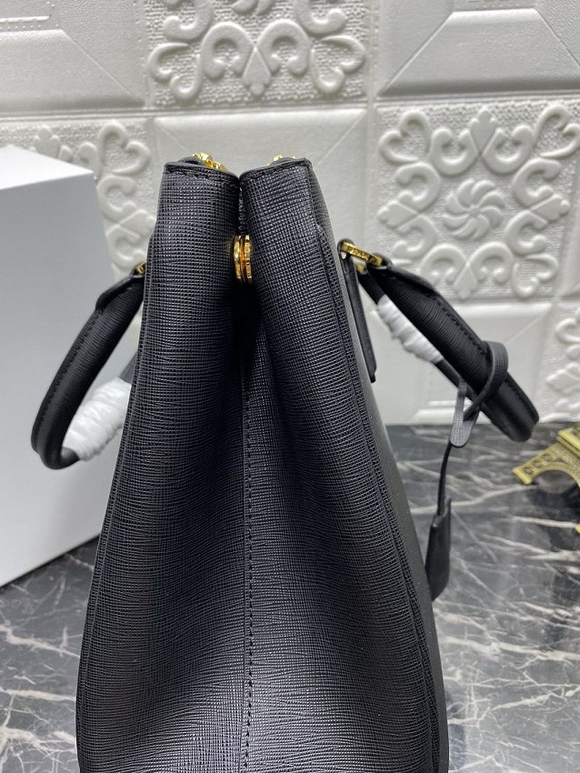 Prada saffiano leather tote bag 1BA274 black