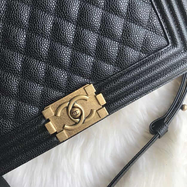 CC original grained calfskin large boy handbag 67087 black
