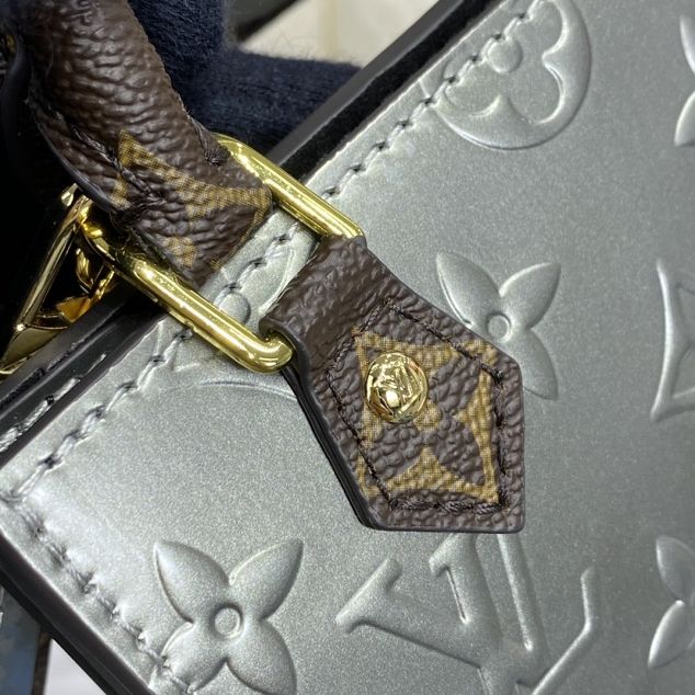 2021 louis vuitton original vernis leather sac plat bag M90564 silver