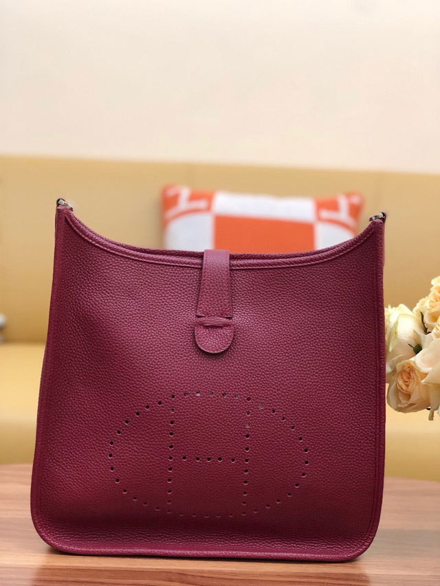 Hermes original togo leather evelyne pm shoulder bag E28 wine