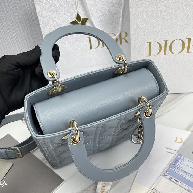 Dior original lambskin medium lady dior bag M0565-3 light blue