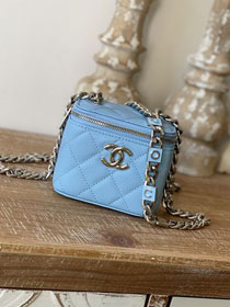 CC original grained calfskin small vanity with chain AP2758 light blue