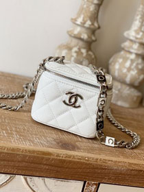 CC original grained calfskin small vanity with chain AP2758 white