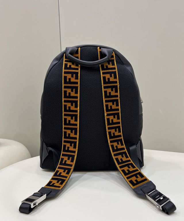 Fendi original calfskin medium backpack 7VZ350 black