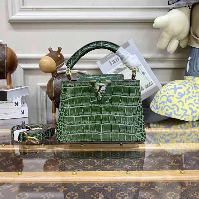 Louis vuitton original crocodile calfskin capucines mini handbag N93701 green