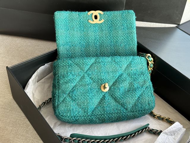 CC original tweed 19 small flap bag AS1160 green