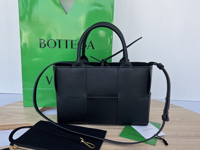 BV original grained calfskin mini arco tote bag 709337 black