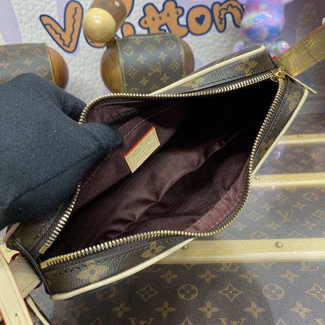 2024 Louis vuitton original monogram canvas croissant MM handbag M46828 