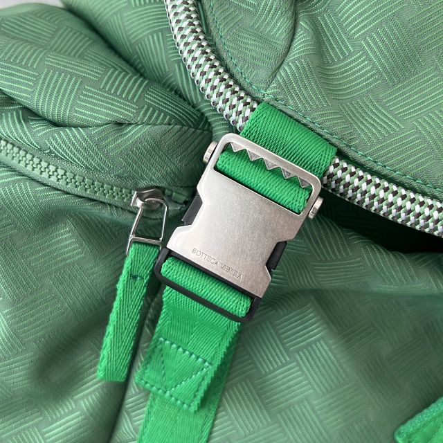 BV original nylon medium backpack 718085 green