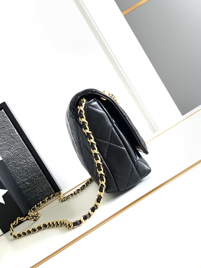 CC original lambskin clutch with chain AP5001 black