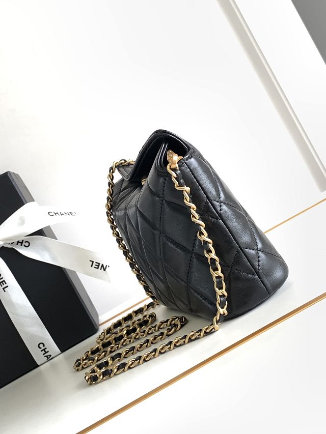 CC original lambskin clutch with chain AP6473 black