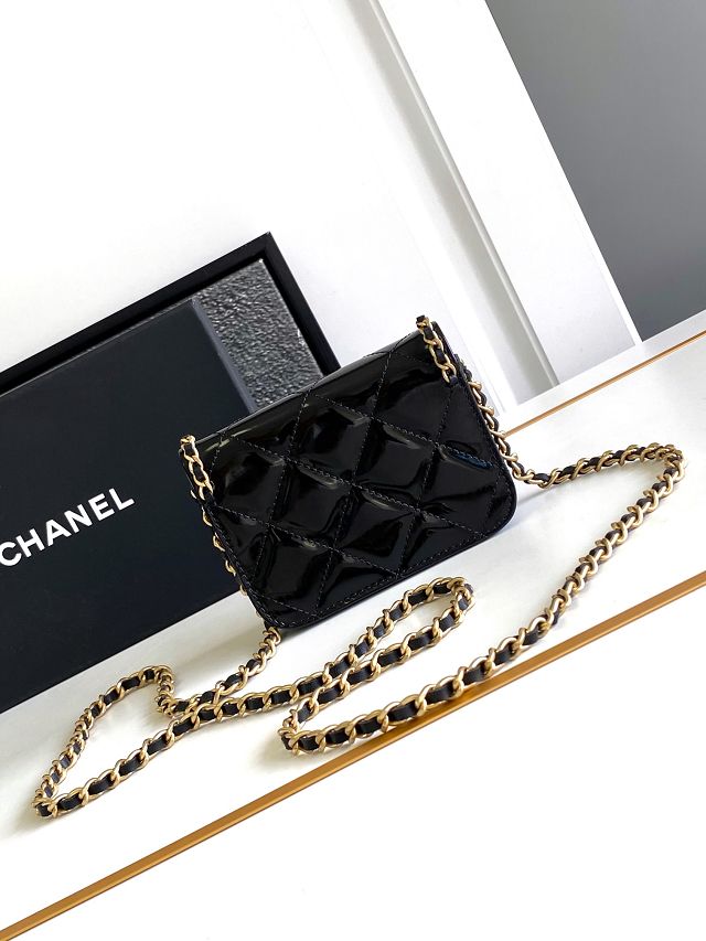 CC original patent calfskin clutch with chain AP4014 black