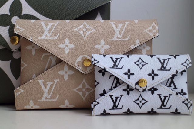 Louis vuitton original monogram canvas pochette kirigami M67600