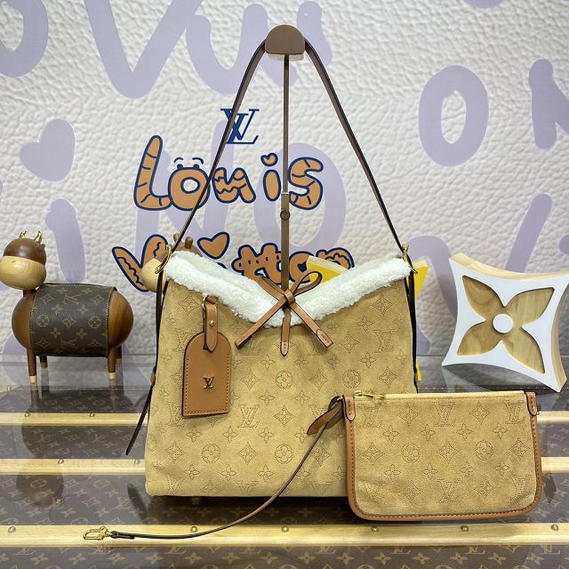 Louis vuitton original suede carryAll pm M11843 apricot