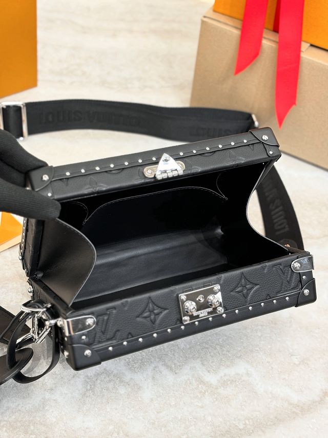 Louis vuitton original calfskin clutch box M12876 black