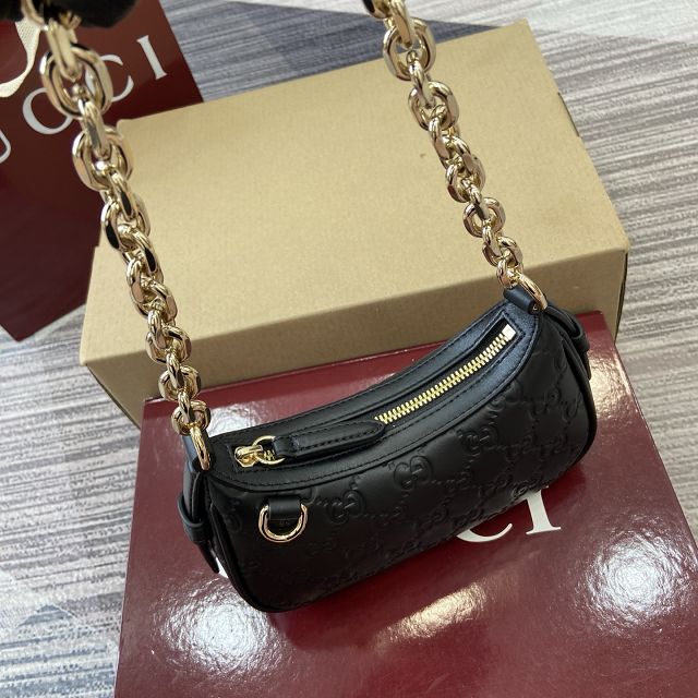 GG original calfskin emblem small shoulder bag 847091 black