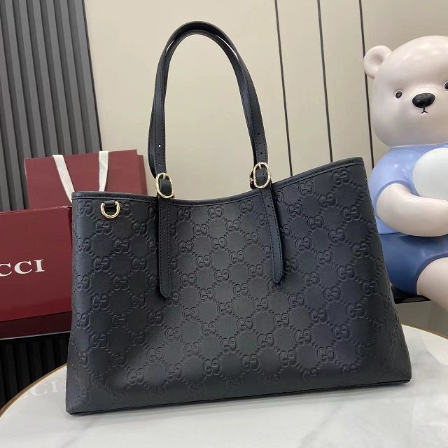GG original calfskin emblem medium tote bag 815213 black