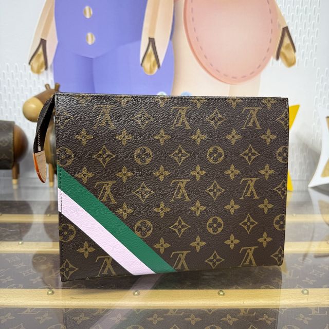 Louis vuitton original monogram canvas toilet pouch M25820