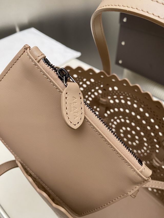 Alaia original vienne wave calfskin mina 25 bag AL0003 desert