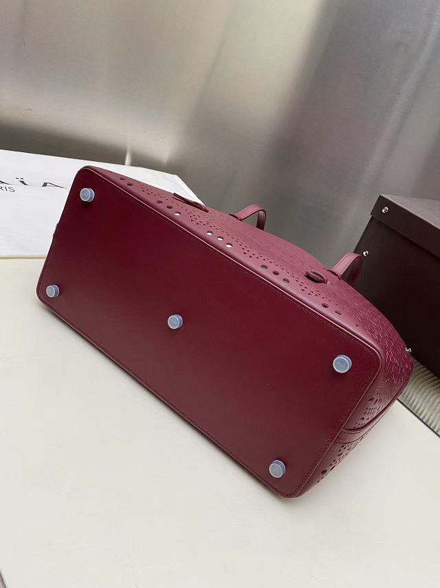 Alaia original vienne wave calfskin mina 32 bag AL0006 bordeaux