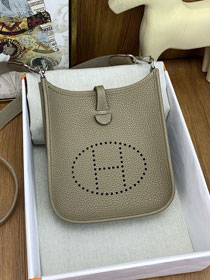 Hermes original togo leather mini evelyne tpm 17 shoulder bag E17 beige de weimar