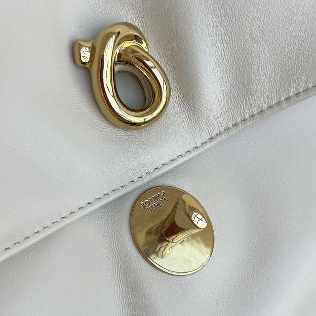 BV original lambskin madison shoulder bag 836296 sea salt