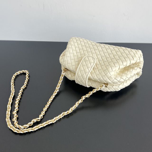 BV original lambskin small lauren 1980 clutch 804038 cameo