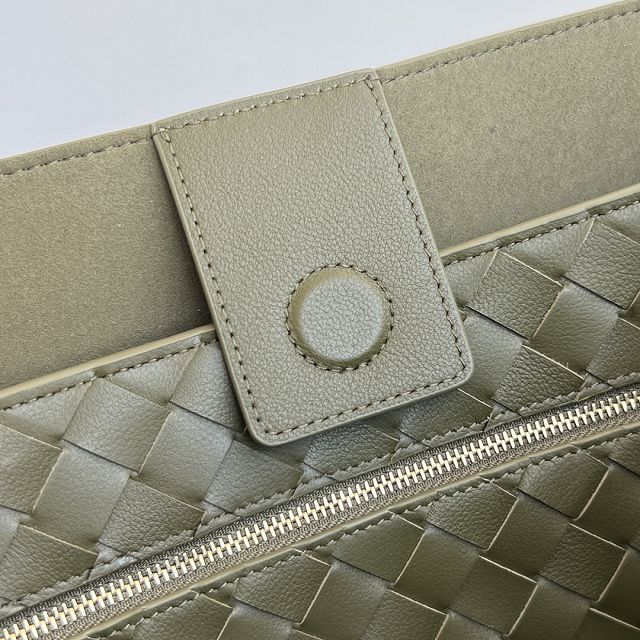 BV original calfskin large andiamo bag 806010 olive