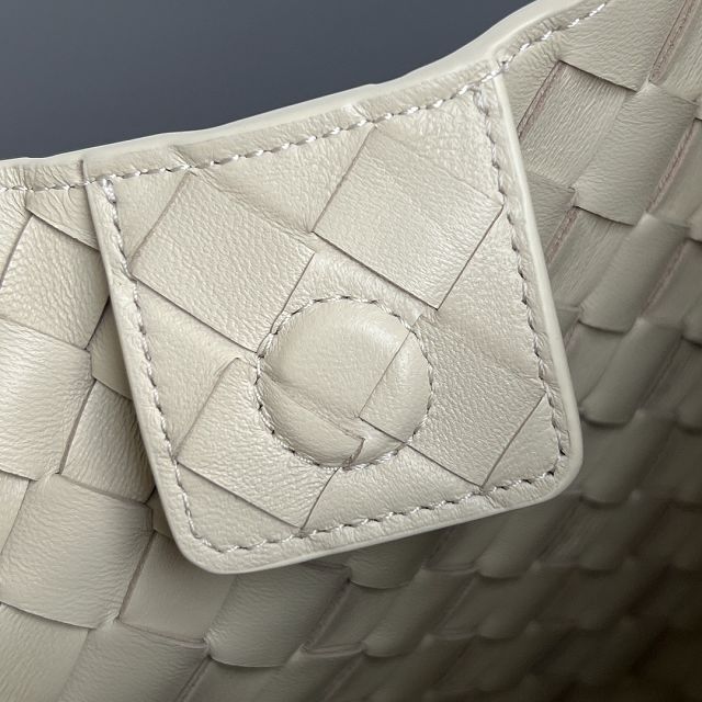 BV original lambskin medium campana bag 844249 sea salt