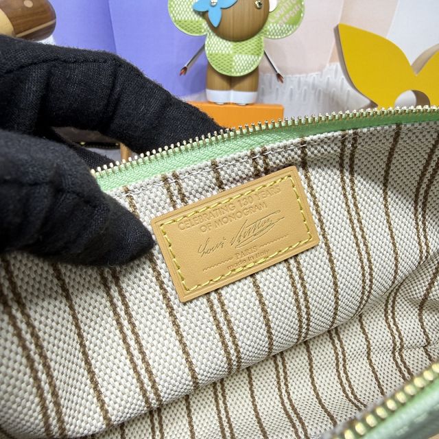 Louis vuitton original monogram canvas pochette accessoires M28320 green